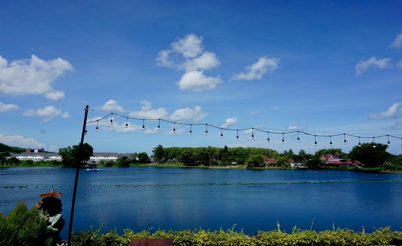 The Lake Chalong Hotel Sha Plus Exteriör bild